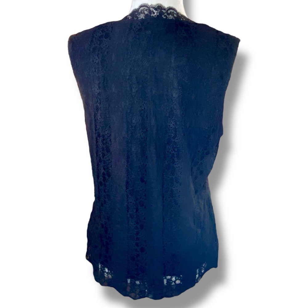 Covington Black Lace V Neck Sleeveless Top — Women’s Size L (14-16) - Picture 4 of 9